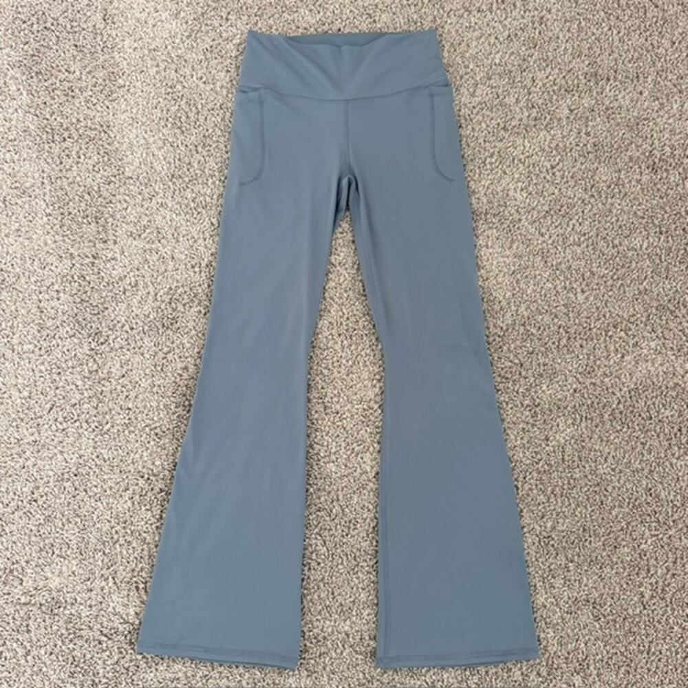 Under Armour Flare Pants Women MP Blue-Gray Bell Bottom Leggings Pockets Stretch